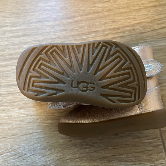 Infant Ugg Boots - Picture 5 of 7